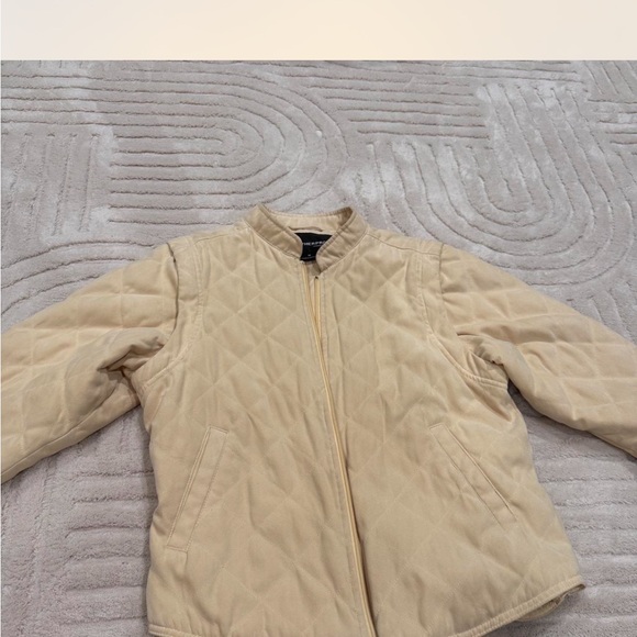 Weatherproof Light Yellow Quilted Jacket - Picture 6 of 8